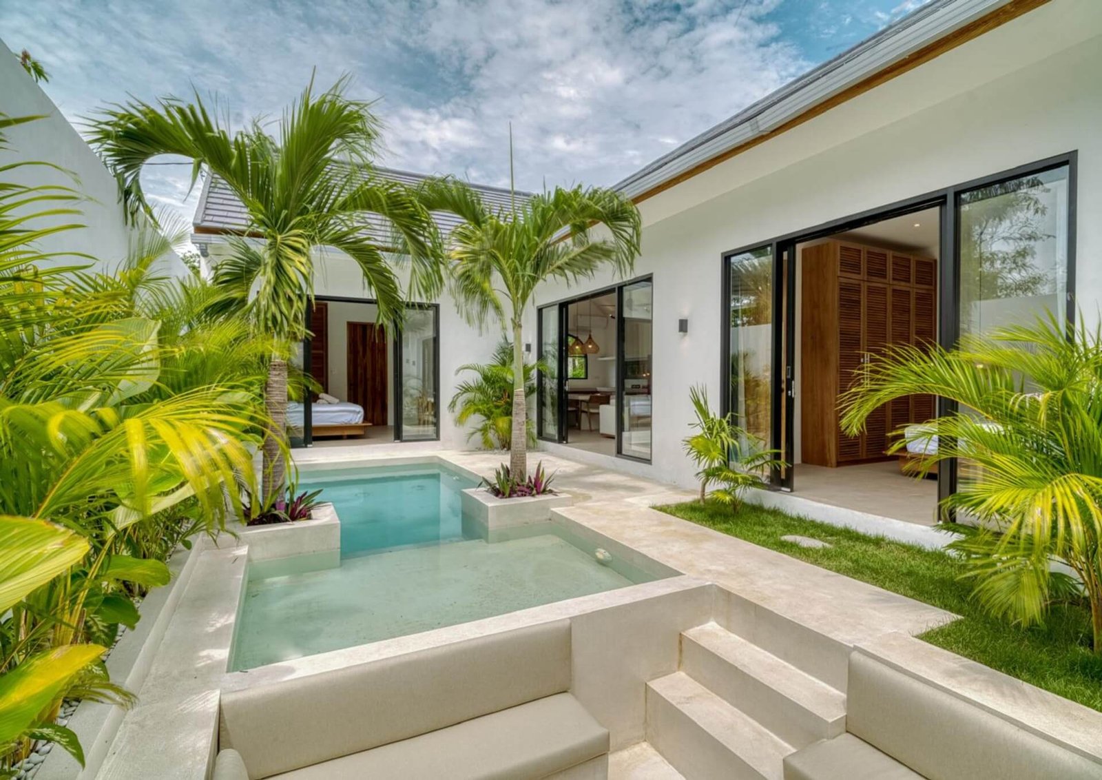 gallery-at-seayouproperty 1920 (4)
